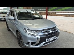 BUY MITSUBISHI OUTLANDER 4H PHEV CVT 2017 PHEV 4H, Newark Motor Auctions