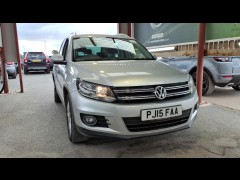 BUY VOLKSWAGEN TIGUAN MATCH TDI BMT 4MOT 2015 MATCH TDI BLUEMOTION TECH 4MOTION DSG, Newark Motor Auctions