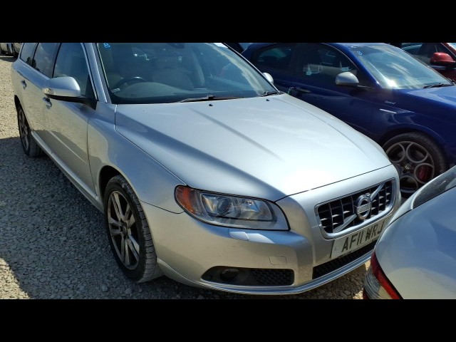 BUY VOLVO V70 SE LUX D5 AUTO 2011 D5 SE LUX, Newark Motor Auctions