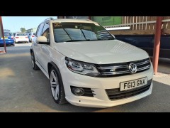 BUY VOLKSWAGEN TIGUAN R LINE TDI BMT 4MO 2013 R LINE TDI BLUEMOTION TECHNOLOGY 4MOTION, Newark Motor Auctions
