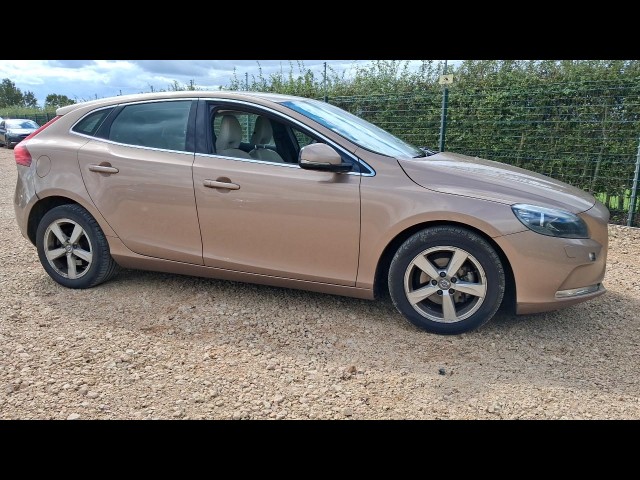 BUY VOLVO V40 SE D2 2012 D2 SE, Newark Motor Auctions