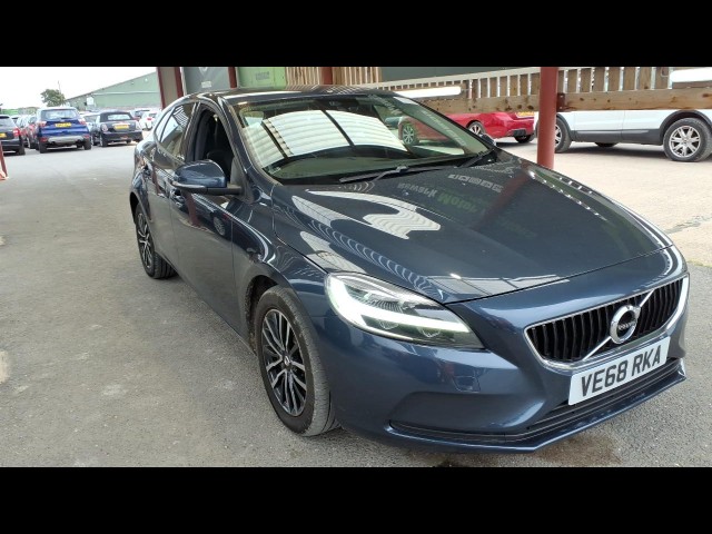 BUY VOLVO V40 MOMENTUM NAV + T2 AUT 2018 T2 MOMENTUM NAV PLUS, Newark Motor Auctions