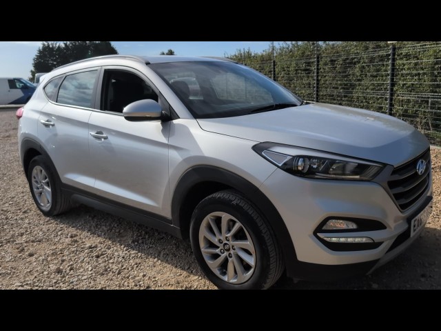 BUY HYUNDAI TUCSON SE BLUE DRIVE 2WD 2017 GDI SE BLUE DRIVE, Newark Motor Auctions
