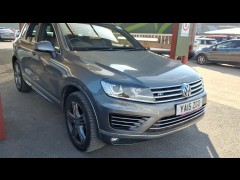 BUY VOLKSWAGEN TOUAREG V6 R-LINE TDI BMT 2015 V6 R-LINE TDI BLUEMOTION TECHNOLOGY, Newark Motor Auctions
