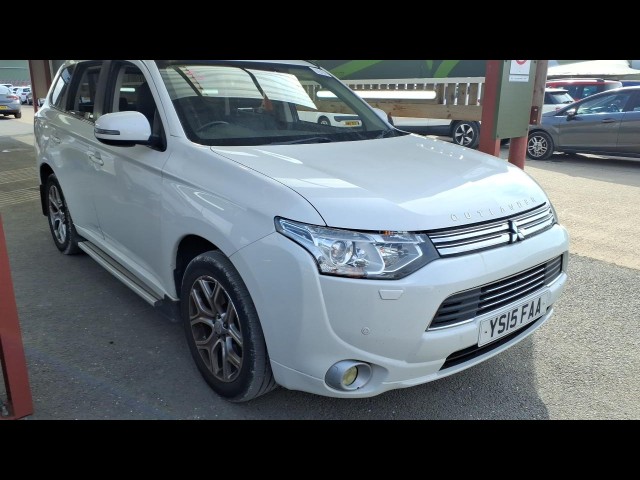 BUY MITSUBISHI OUTLANDER GX 4H PHEV AUTO 2015 PHEV GX 4H, Newark Motor Auctions