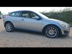 BUY VOLVO C30 SE DRIVE LUX START/ST 2010 DRIVE SE LUX START/STOP, Newark Motor Auctions
