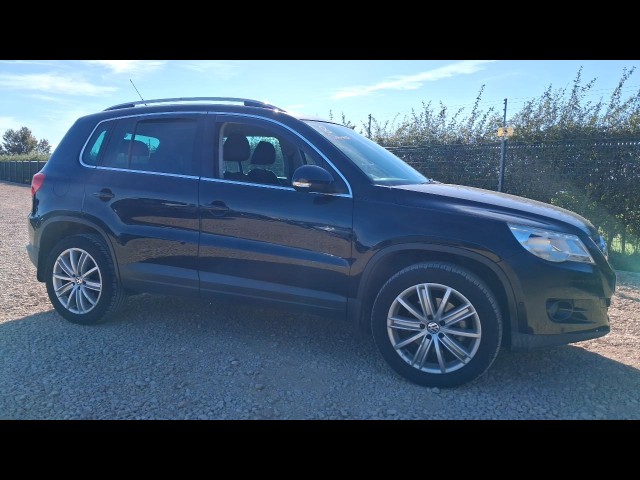 BUY VOLKSWAGEN TIGUAN SE TDI 140 2009 SE TDI, Newark Motor Auctions