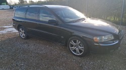 2005 VOLVO V70 D5 SE E4 D5 SE 
