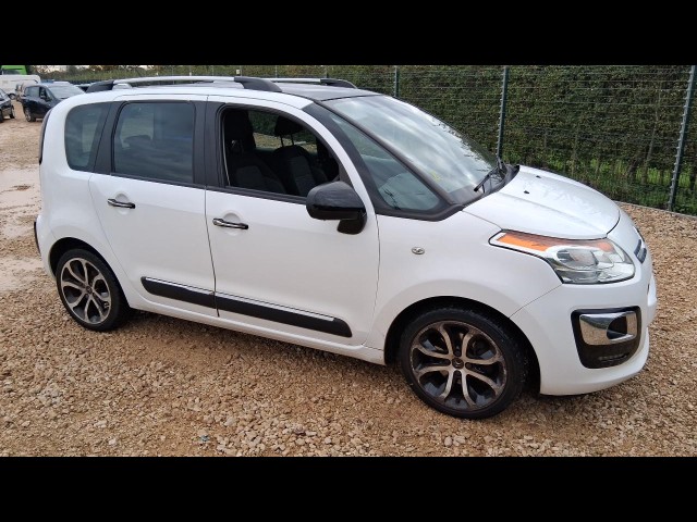 BUY CITROEN C3 PICASSO PLATINUM PURET 2017 PURETECH PLATINUM PICASSO, Newark Motor Auctions