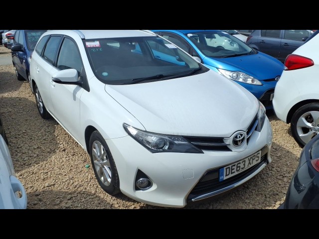 BUY TOYOTA AURIS ICON D4-D 2013 D-4D ICON, Newark Motor Auctions