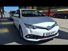 BUY TOYOTA AURIS ICON VVT-I HYBRID C 2016 VVT-I ICON, Newark Motor Auctions