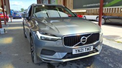 2021 VOLVO XC60 MOMENTUM B4 MHEV AUT B4 MOMENTUM 