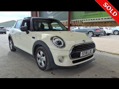 BUY MINI COOPER 2018 COOPER, Newark Motor Auctions