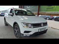BUY VOLKSWAGEN TIGUAN SE TDI BMT 2017 SE TDI BMT, Newark Motor Auctions
