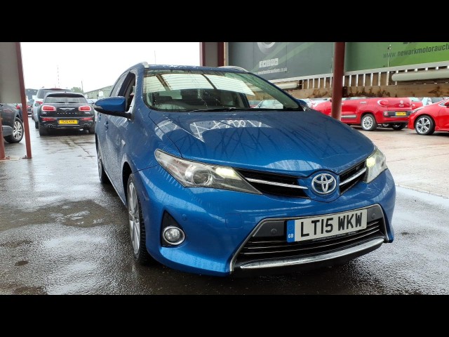 BUY TOYOTA AURIS EXCEL VVT-I CVT 2015 VVT-I EXCEL, Newark Motor Auctions