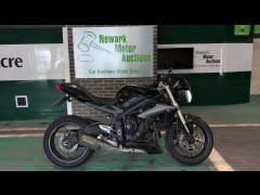 BUY TRIUMPH STREET TRIPLE ABS 2015, Newark Motor Auctions