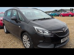 BUY VAUXHALL ZAFIRA TOURER DESIGN TURB 2017 DESIGN, Newark Motor Auctions