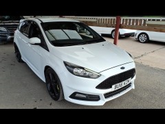 BUY FORD FOCUS ST-2 TURBO 2016 ST-2, Newark Motor Auctions