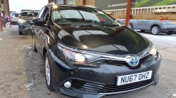 2017 TOYOTA AURIS B-ED TSS HYBRD VVT- VVTI BUSINESS EDITION TOURING SPORTS TSS 