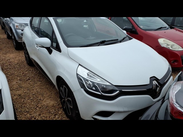 BUY RENAULT CLIO PLAY TCE 2019 PLAY TCE, Newark Motor Auctions