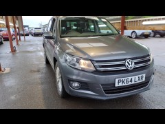 BUY VOLKSWAGEN TIGUAN MATCH TDI BLUE TEC 2014 MATCH TDI BLUEMOTION TECHNOLOGY, Newark Motor Auctions