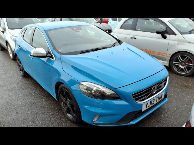 BUY VOLVO V40 R-DESIGN LUX D2 2013 D2 R-DESIGN LUX, Newark Motor Auctions