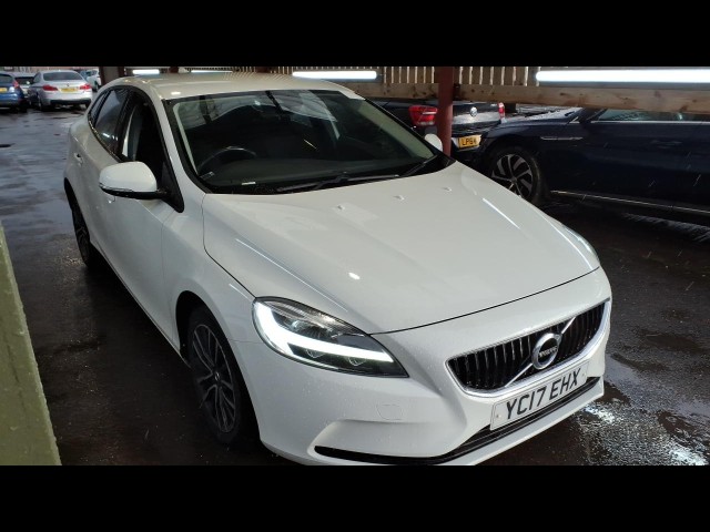BUY VOLVO V40 MOMENTUM NAV + D2 2017 D2 MOMENTUM NAV PLUS, Newark Motor Auctions