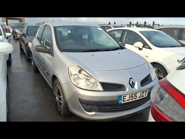 BUY RENAULT CLIO EXPRESSION AUTO 2005 EXPRESSION 16V, Newark Motor Auctions