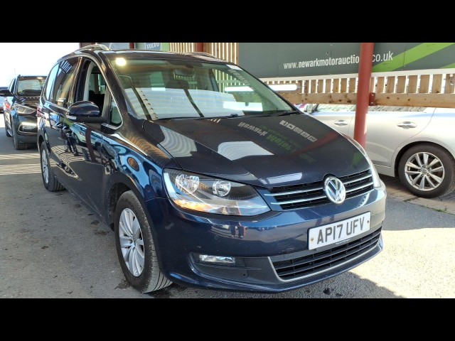 BUY VOLKSWAGEN SHARAN SE NAV BMOTION TEC 2017 SE NAV TDI BLUEMOTION TECHNOLOGY, Newark Motor Auctions