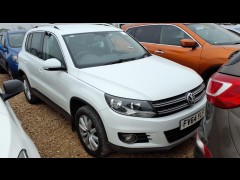 BUY VOLKSWAGEN TIGUAN MATCH TDI BMT 4MOT 2015 MATCH TDI BLUEMOTION TECHNOLOGY 4MOTION, Newark Motor Auctions