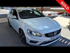 BUY VOLVO V60 R-DESIGN LUX NAV T4 A 2017 T4 R-DESIGN LUX NAV, Newark Motor Auctions
