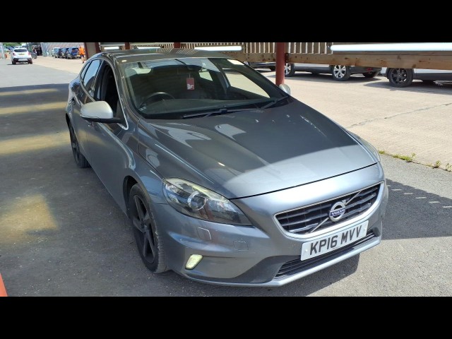 BUY VOLVO V40 R-DESIGN LUX NAV D2 A 2016 D2 R-DESIGN LUX NAV, Newark Motor Auctions
