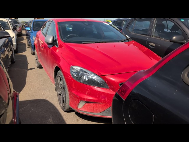 BUY VOLVO V40 R-DESIGN D2 2014 D2 R-DESIGN, Newark Motor Auctions