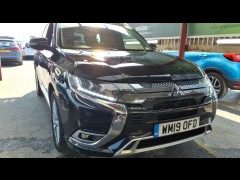 BUY MITSUBISHI OUTLANDER 4H PHEV CVT 2019 PHEV 4H, Newark Motor Auctions