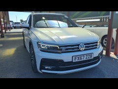 BUY VOLKSWAGEN TIGUAN R-LINE TDI BMT S-A 2017 R-LINE TDI BLUEMOTION TECHNOLOGY DSG, Newark Motor Auctions