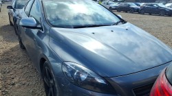 2015 VOLVO V40 R-DESIGN NAV D2 D2 R-DESIGN NAV 